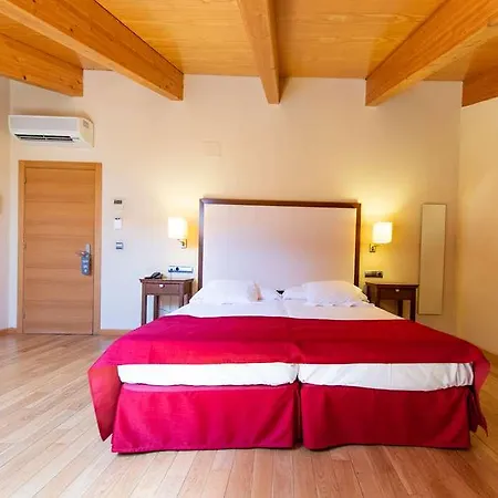 Отель Soho Boutique Casa Don Fernando Касерес